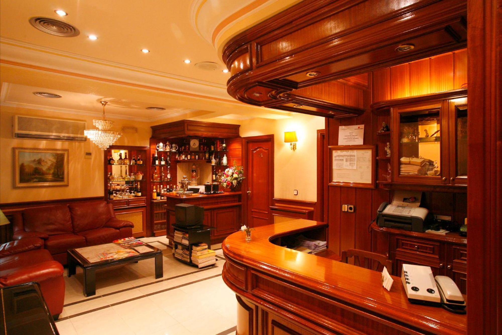 Hostal Victoria III Madrid Exteriér fotografie
